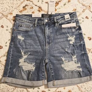 New with tags High-rise Judy Blue Denim Shorts